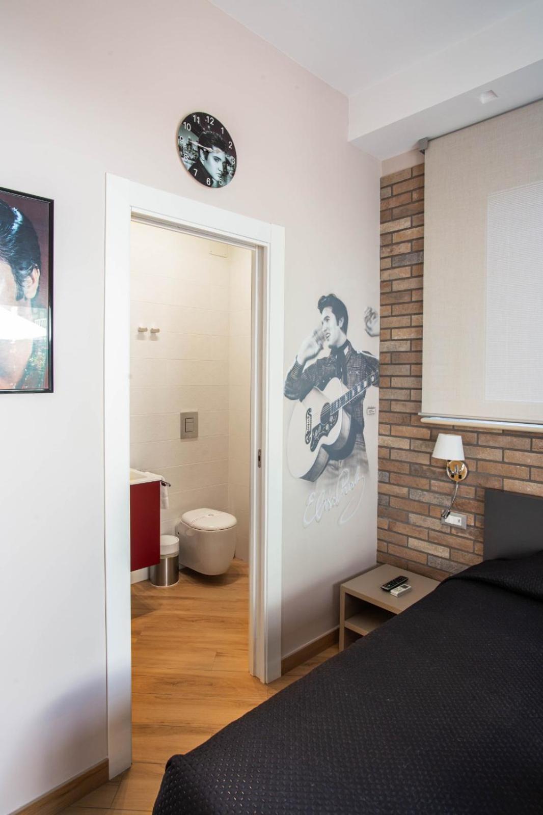 Little Rock Guest House Гаета Екстериор снимка