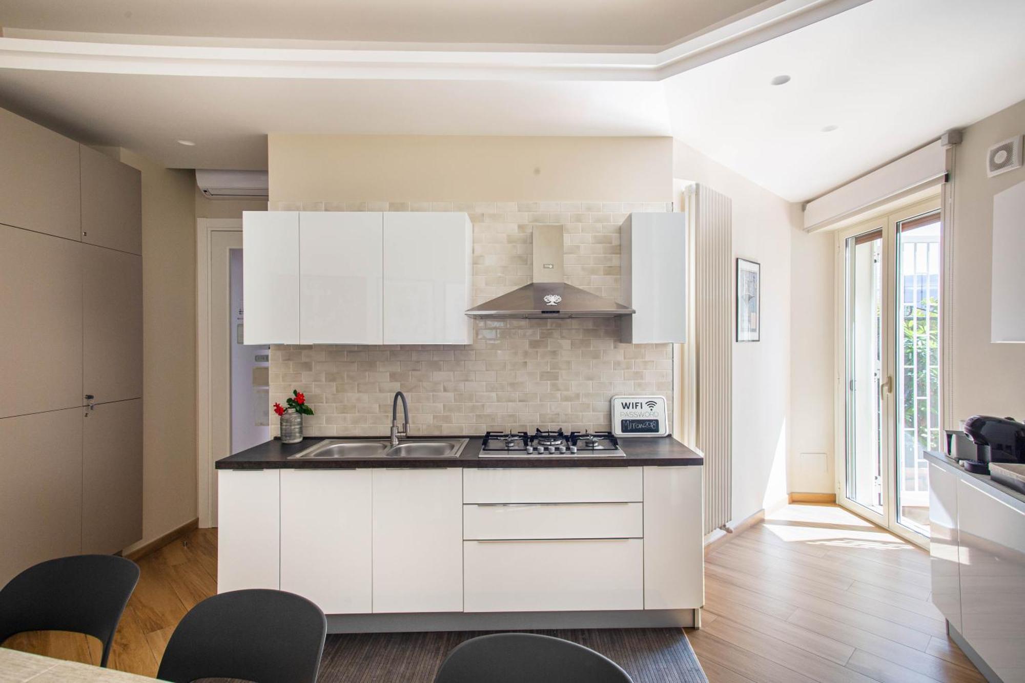 Little Rock Guest House Гаета Екстериор снимка