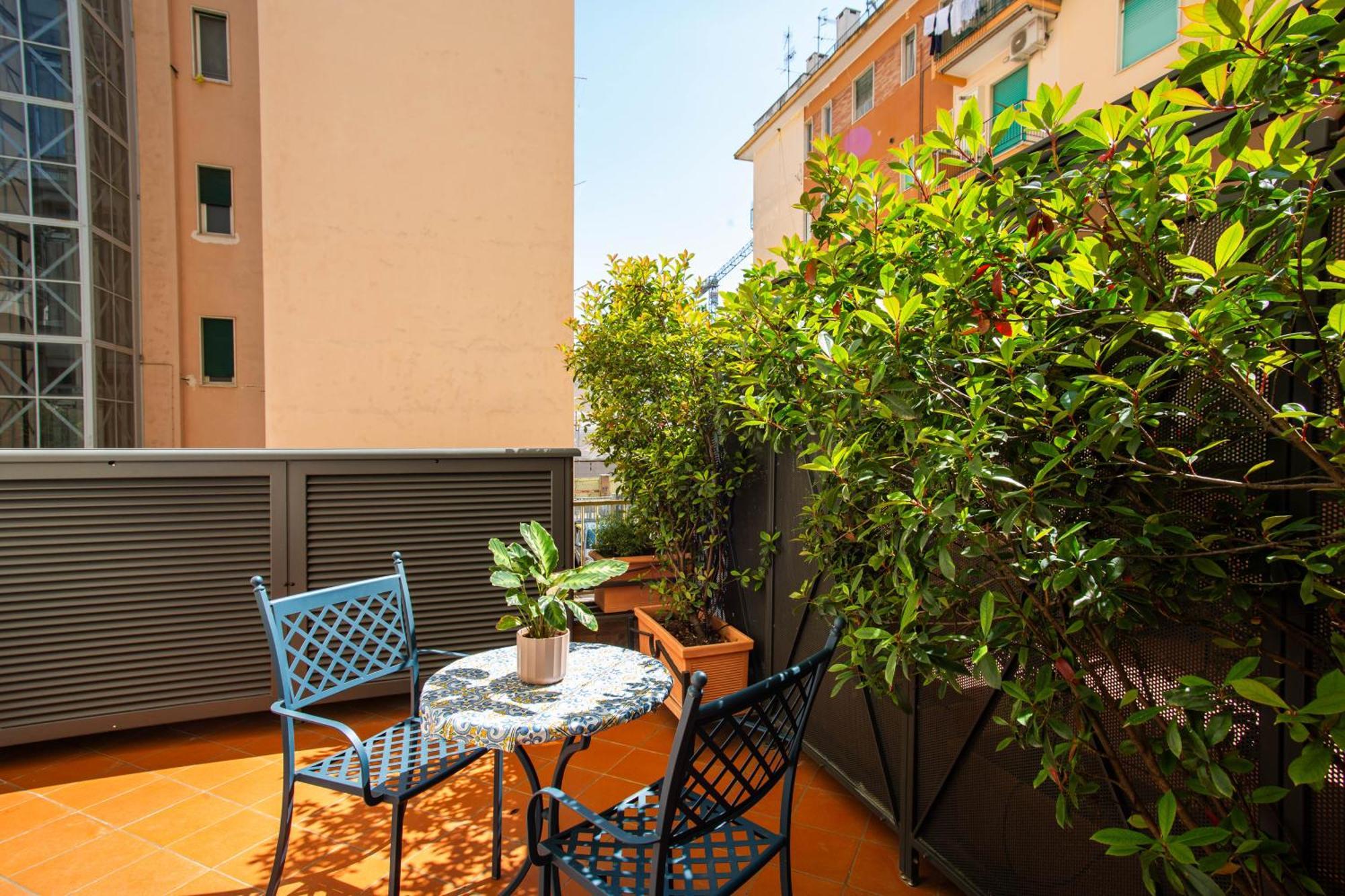 Little Rock Guest House Гаета Екстериор снимка